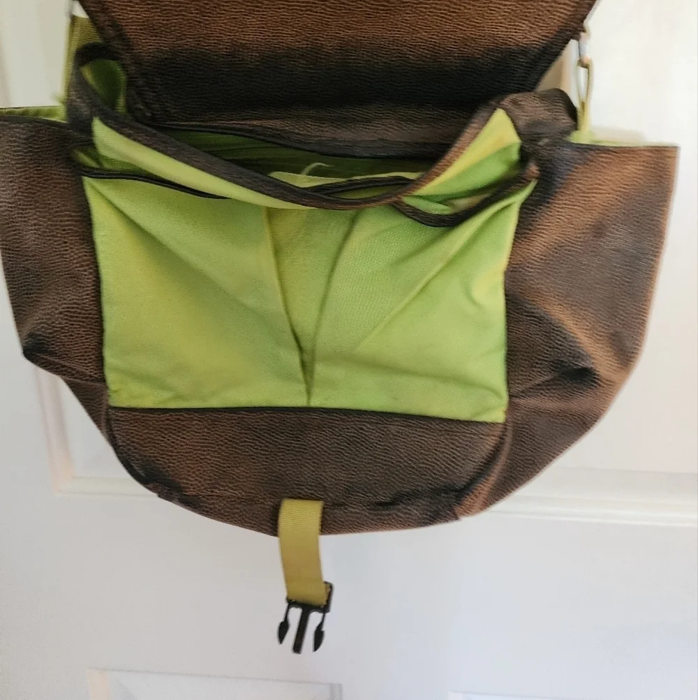 Haiku Messenger Bag Crossbody Brown Leather Lime Interior Ecofriendly Office